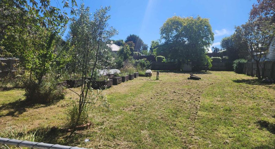  at 77 Ford Road, Opawa, Christchurch City, Canterbury
