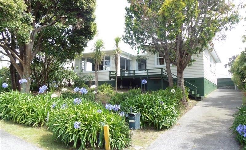  at 9 Valkyria Place, Beach Haven, North Shore City, Auckland