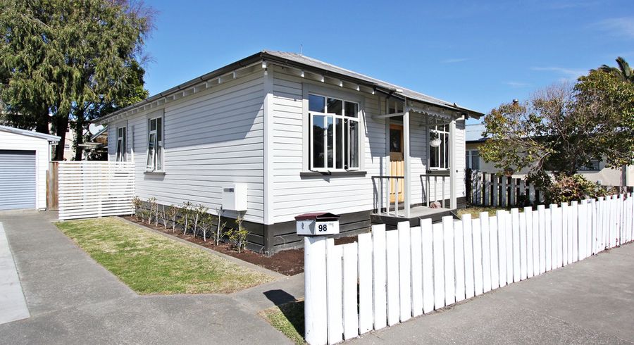  at 2/98 Thackeray Street, Napier South, Napier