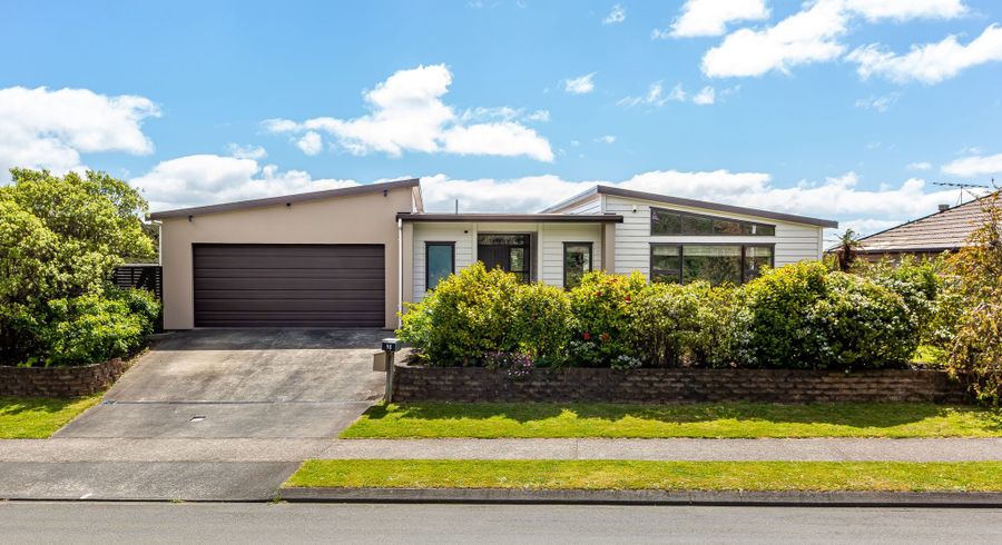  at 98 Navigation Drive, Whitby, Porirua, Wellington
