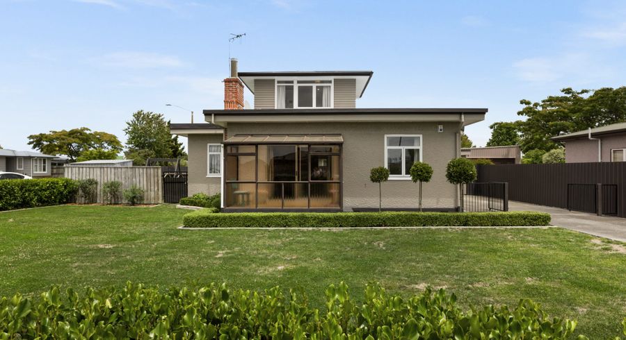  at 915 Lawrence Street, Akina, Hastings