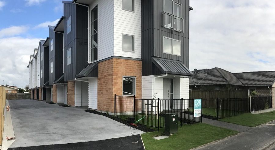  at 3/47 Cameron Road (Room B), Hillcrest, Hamilton, Waikato