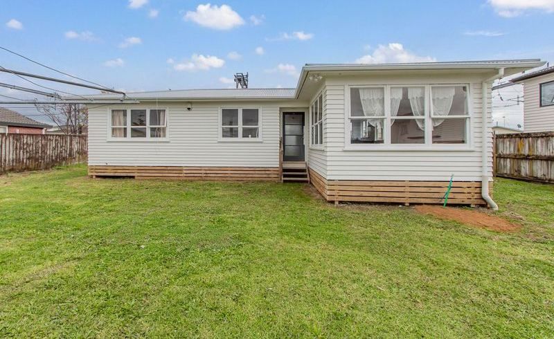  at 52A Cambridge Tce, Papatoetoe, Manukau City, Auckland