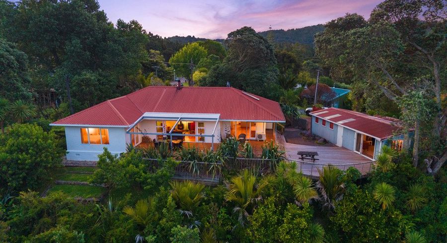  at 77 Minnehaha Avenue, Titirangi, Waitakere City, Auckland