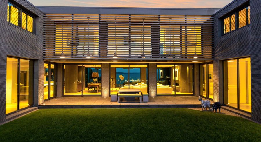  at 41 Beach Road, Castor Bay, North Shore City, Auckland