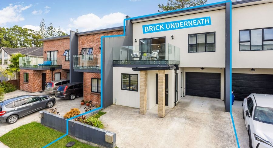  at 10A Carlos DR, Flat Bush, Auckland