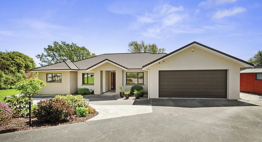  at 39 Nelson Crescent, Wainuiomata, Lower Hutt, Wellington