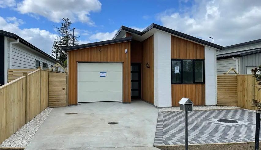  at 8 Selwyn Downs Lane, Opaheke, Papakura