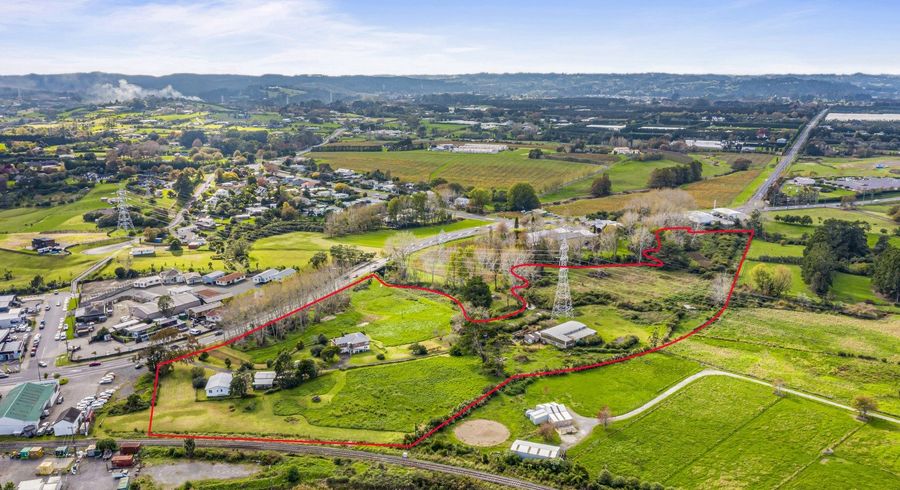  at 7 Main Road, Kumeu, Rodney, Auckland