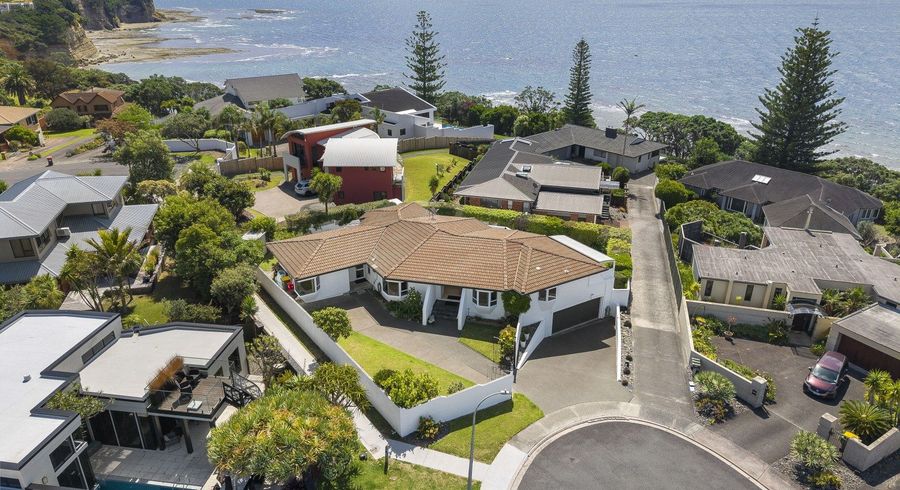  at 4 Pacific Parade, Army Bay, Rodney, Auckland