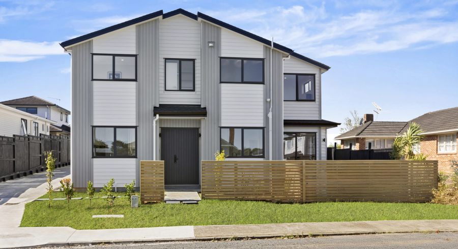  at 8A Andrew Road, Howick, Manukau City, Auckland