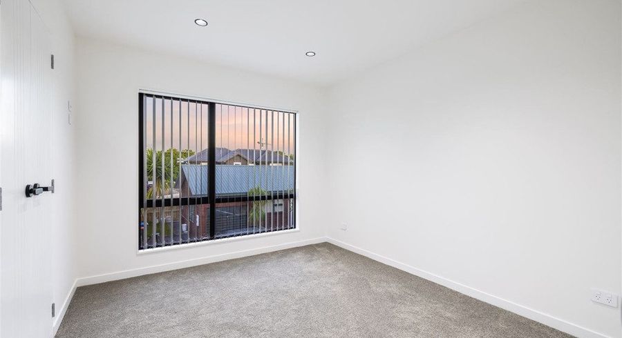  at 4/48 Victor Street, Avondale, Auckland