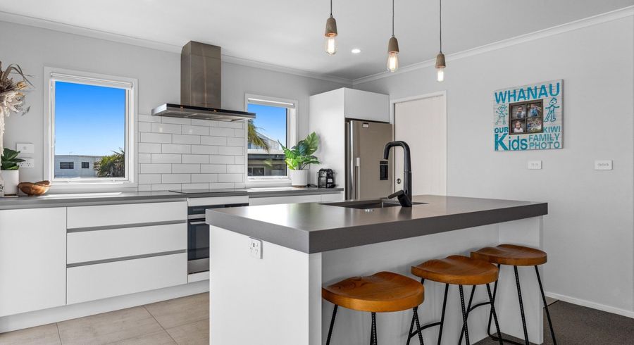 at 24 Ocean View Road, Coastlands, Whakatāne