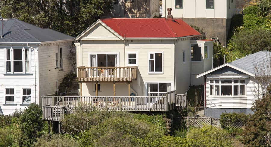  at 60 Fairview Crescent, Kelburn, Wellington