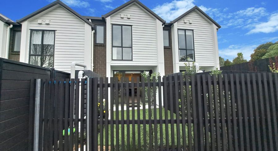 at 20B Flaxdale Street, Birkdale, North Shore City, Auckland
