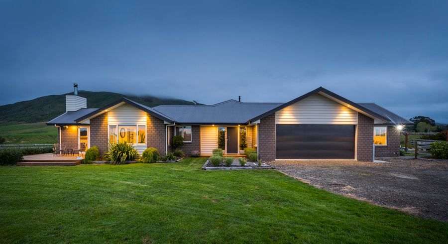  at 20 Highland View Drive, Tokomaru