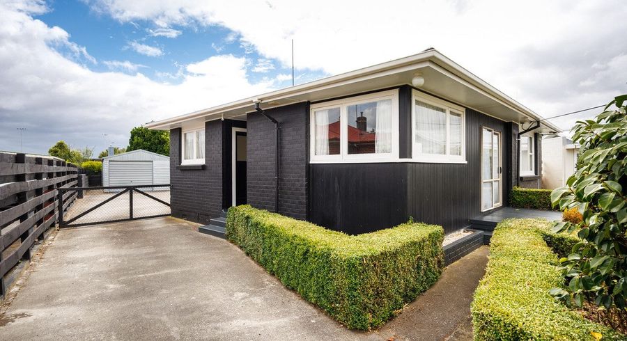  at 6 Churchill Avenue, Feilding, Feilding