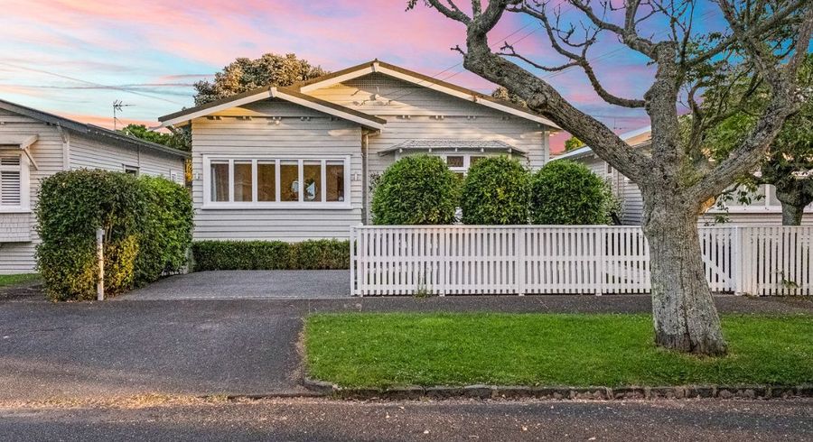  at 25 Dorset Street, Westmere, Auckland