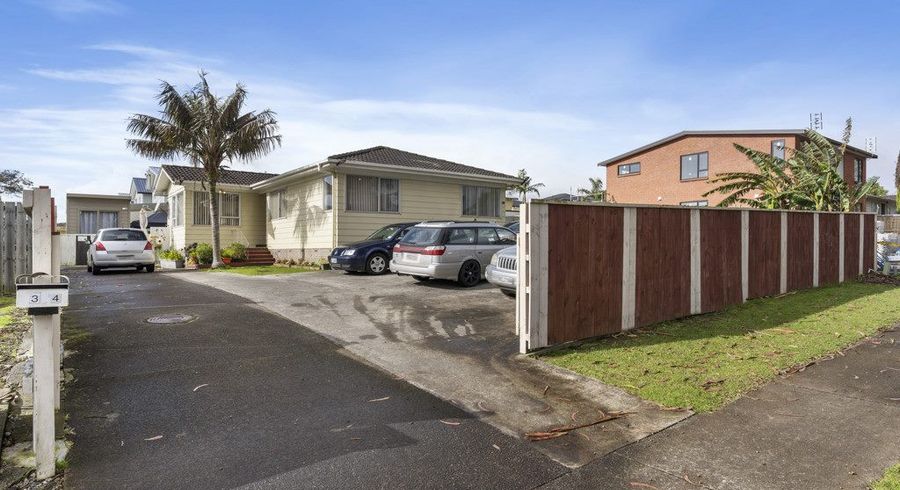  at 384 Roscommon Road, Clendon Park, Auckland
