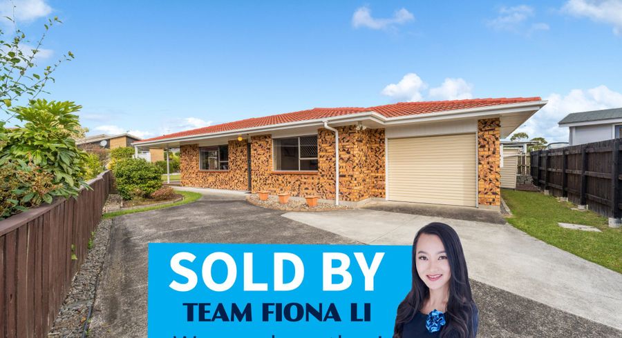  at 2/9 Annette Avenue, Te Atatu South, Auckland