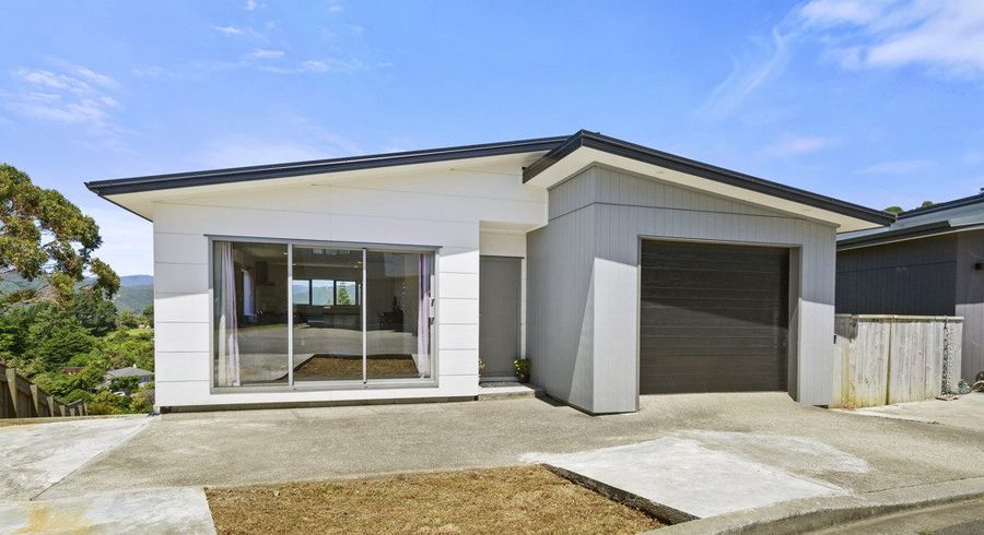  at 5 Valerie Smith Lane, Belmont, Lower Hutt, Wellington