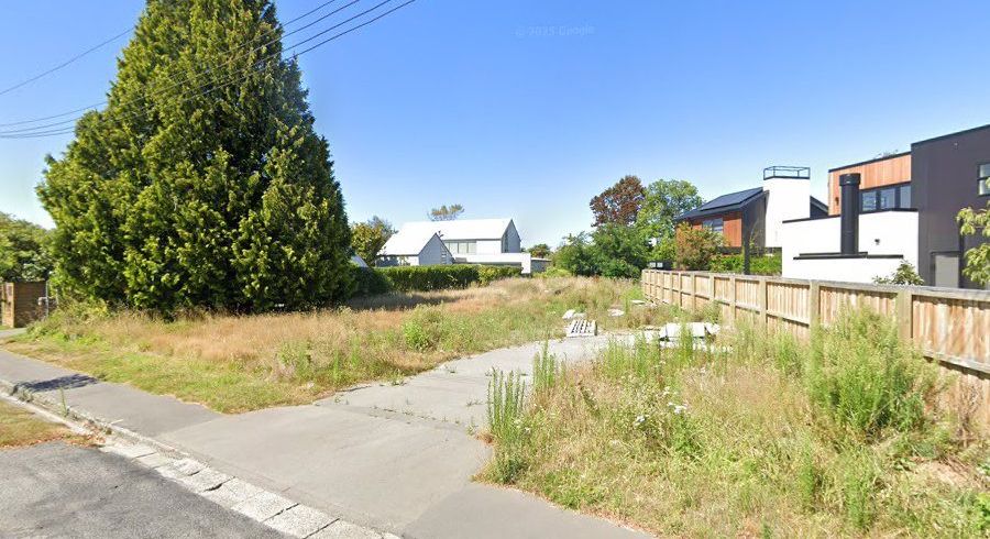 at 8 Clifford Avenue, Fendalton, Christchurch City, Canterbury
