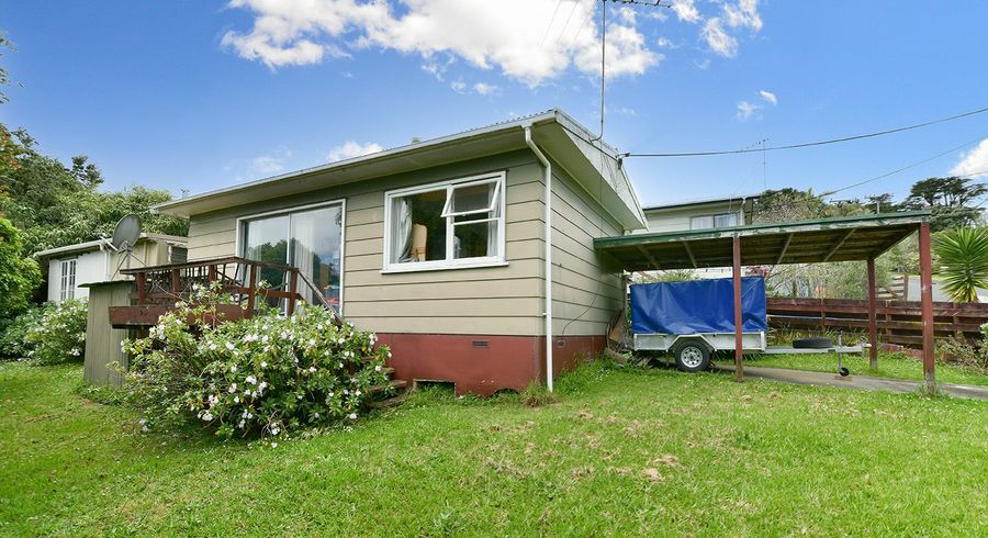  at 14 Downer Street, Helensville, Helensville