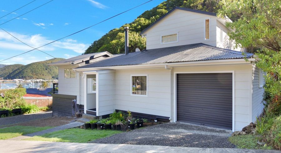  at 12 Arthur Crescent, Waikawa, Picton