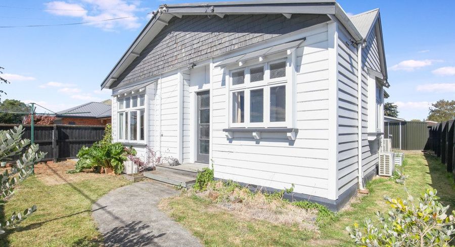  at 1/27 Wrights Road, Addington, Christchurch City, Canterbury