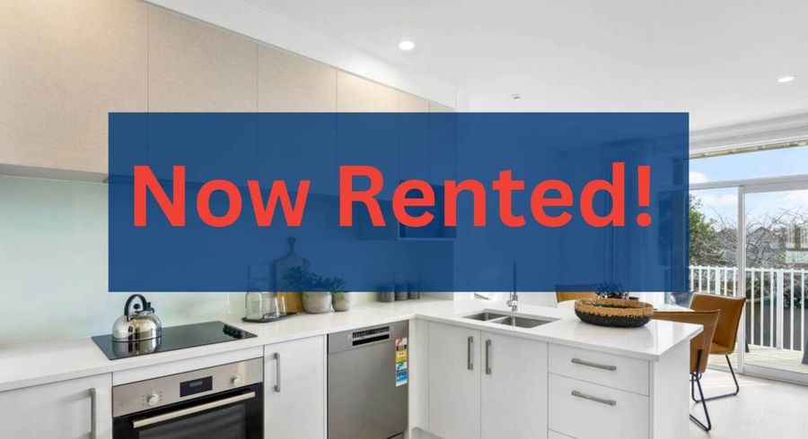  at 13/2 Moor Avenue, Te Atatu Peninsula, Waitakere City, Auckland