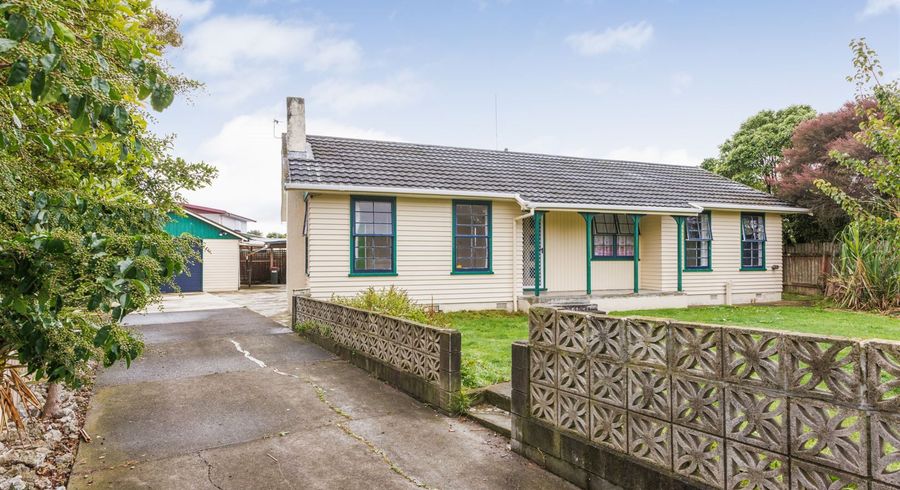  at 12 Motuoapa Place, Kelvin Grove, Palmerston North