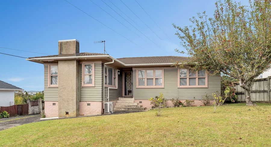  at 59 Tiroroa Ave, Te Atatu South, Waitakere City, Auckland
