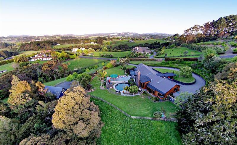  at 564 Whitford Road, Howick