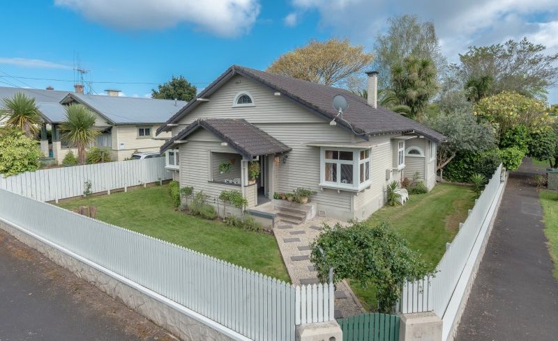  at 13 Te Aroha Street, Hamilton East, Hamilton
