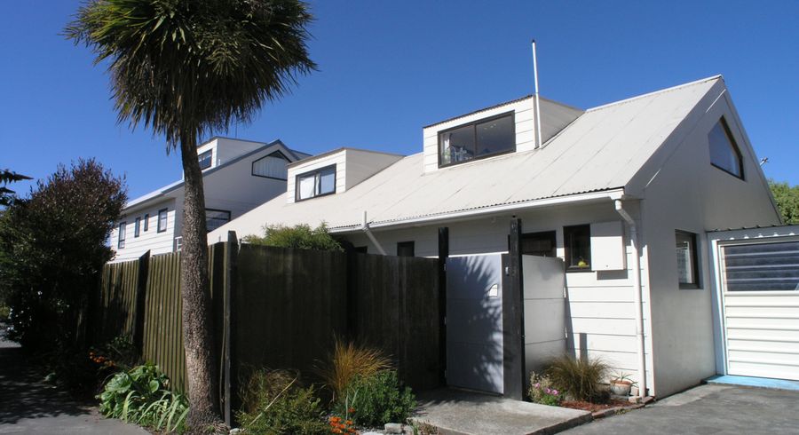  at 3/11 Burns Street, Sydenham, Christchurch