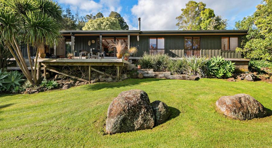  at 449 Drury Hills Road, Drury