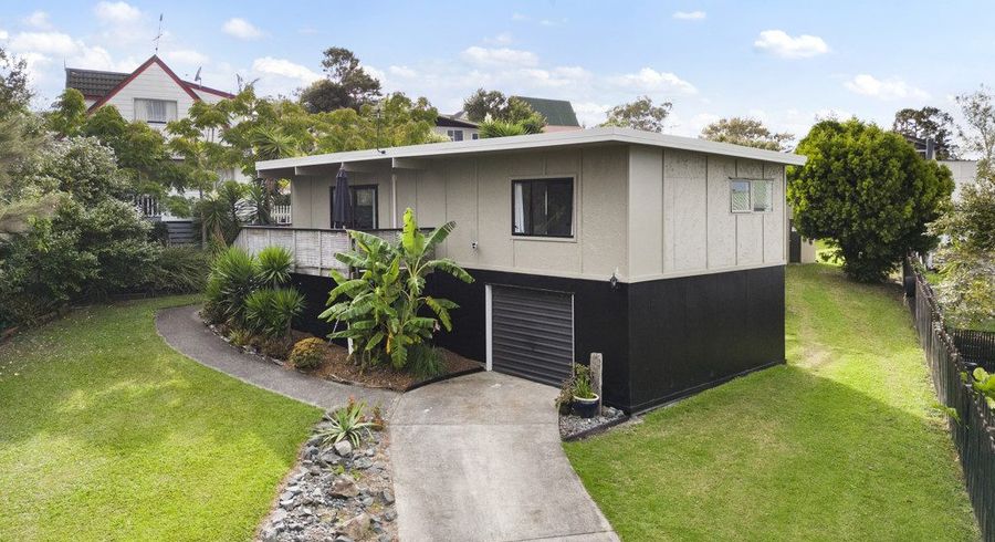  at 46 Brian Crescent, Stanmore Bay, Whangaparaoa