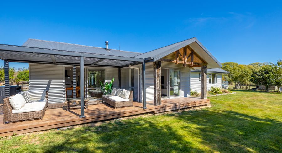  at 971 Thorpe-Orinoco Road, Thorpe