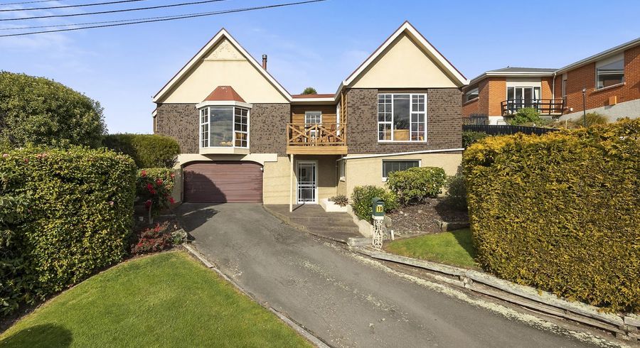  at 19 Earls Road, Saint Clair, Dunedin, Otago
