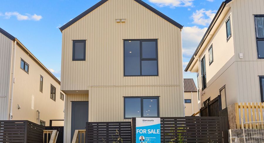  at 179 Henwood Road, Westgate, Waitakere City, Auckland