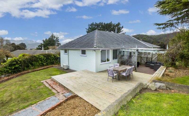  at 30 Pinehaven Road, Pinehaven, Upper Hutt