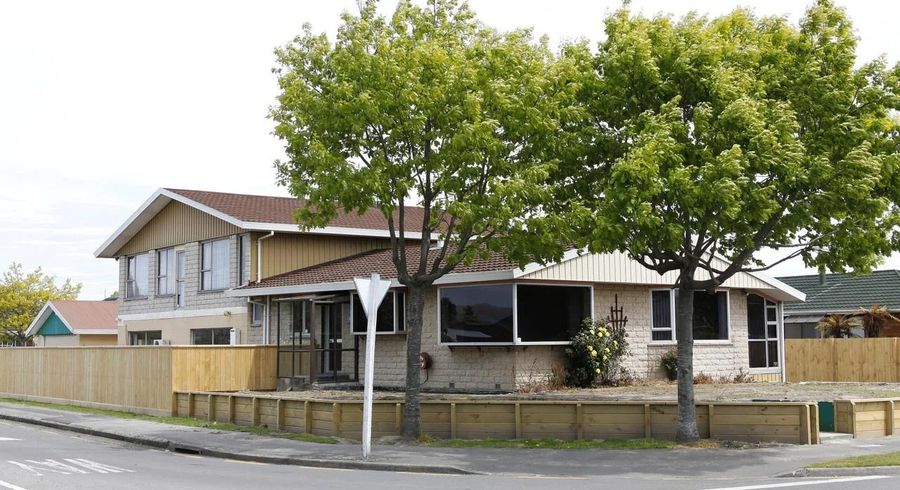  at 133 Yaldhurst Road, Sockburn, Christchurch City, Canterbury