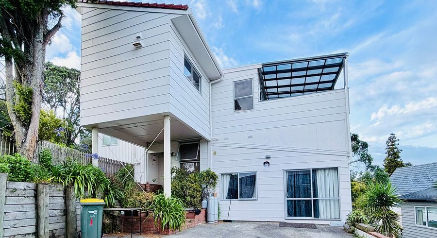  at 152 Weatherly Road, Torbay, North Shore City, Auckland