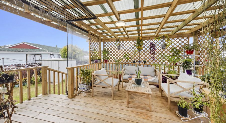  at 1/76 Luanda Drive, Ranui, Waitakere City, Auckland