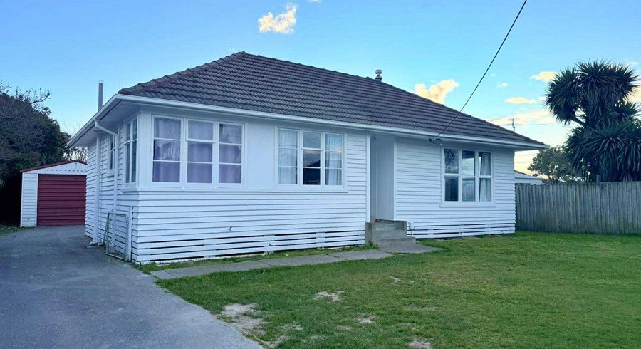  at 4 Dufek Cres, Hornby, Christchurch City, Canterbury