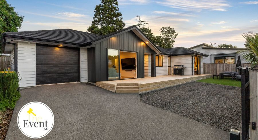  at 171C Beach Haven Road, Beach Haven, Auckland
