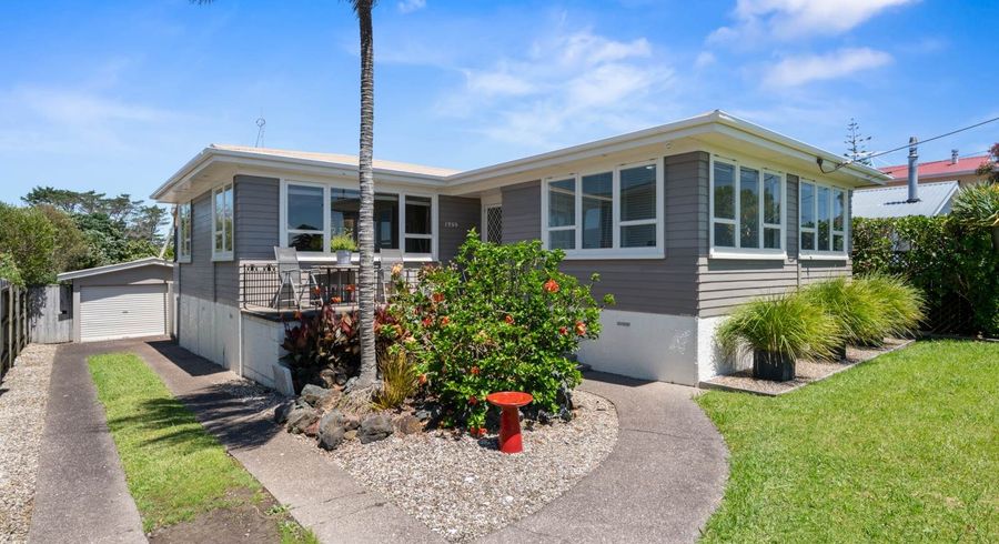  at 1359  Whangaparaoa Road, Army Bay, Rodney, Auckland