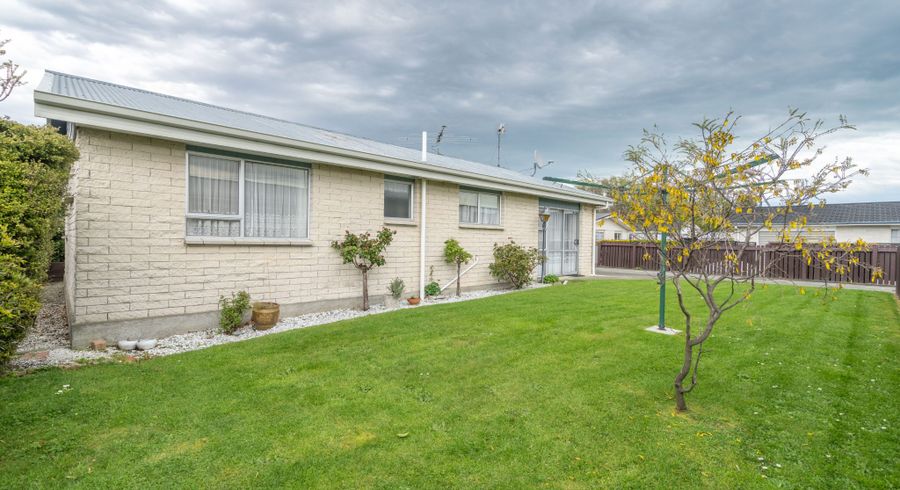  at 17B Charles Street, Grasmere, Invercargill