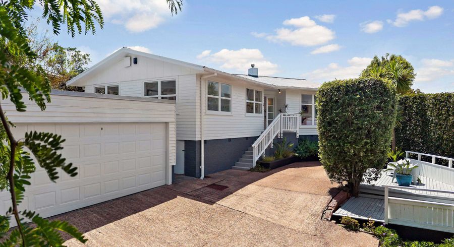  at 6 Bishopgate Street, Birkdale, North Shore City, Auckland