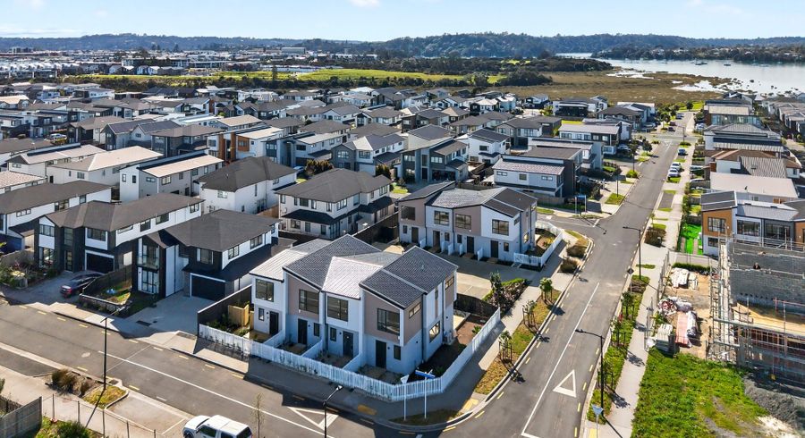  at 34  Observation Green, Hobsonville, Waitakere City, Auckland